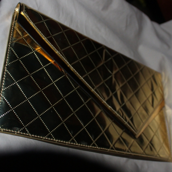 BCBGMAXAZRIA Gold "Suri" Envelope Clutch - Picture 10 of 16